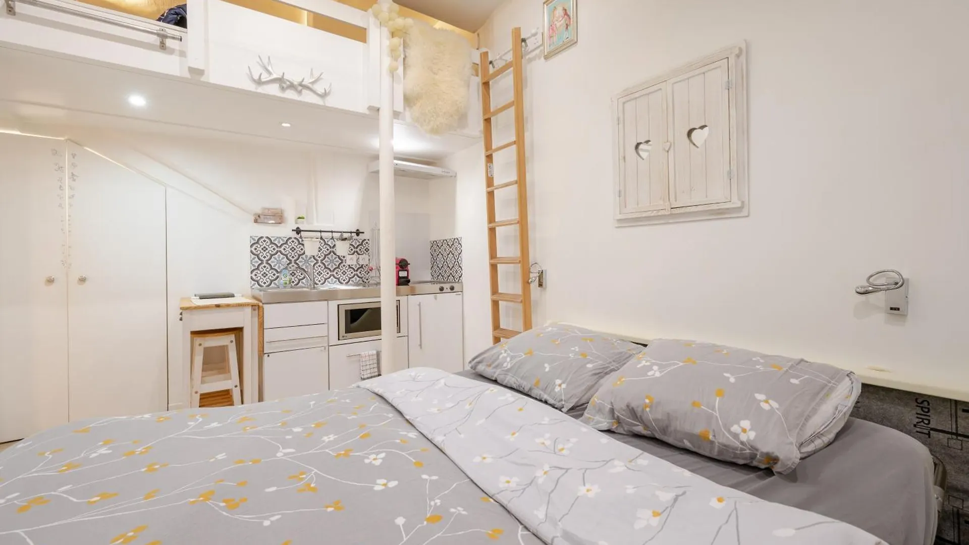 Superb Tiny House In Heart Of Paris 1St! 아파트 프랑스