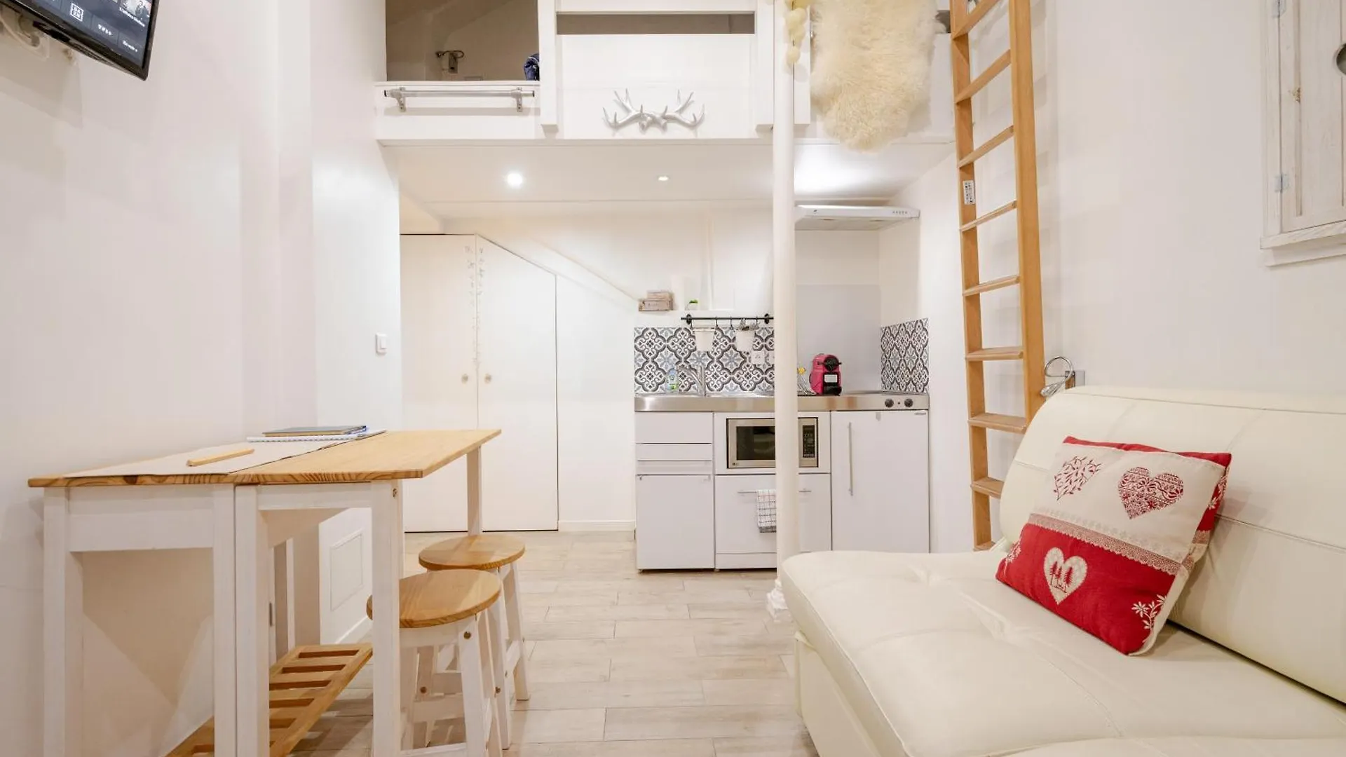 Superb Tiny House In Heart Of Paris 1St! 아파트 프랑스